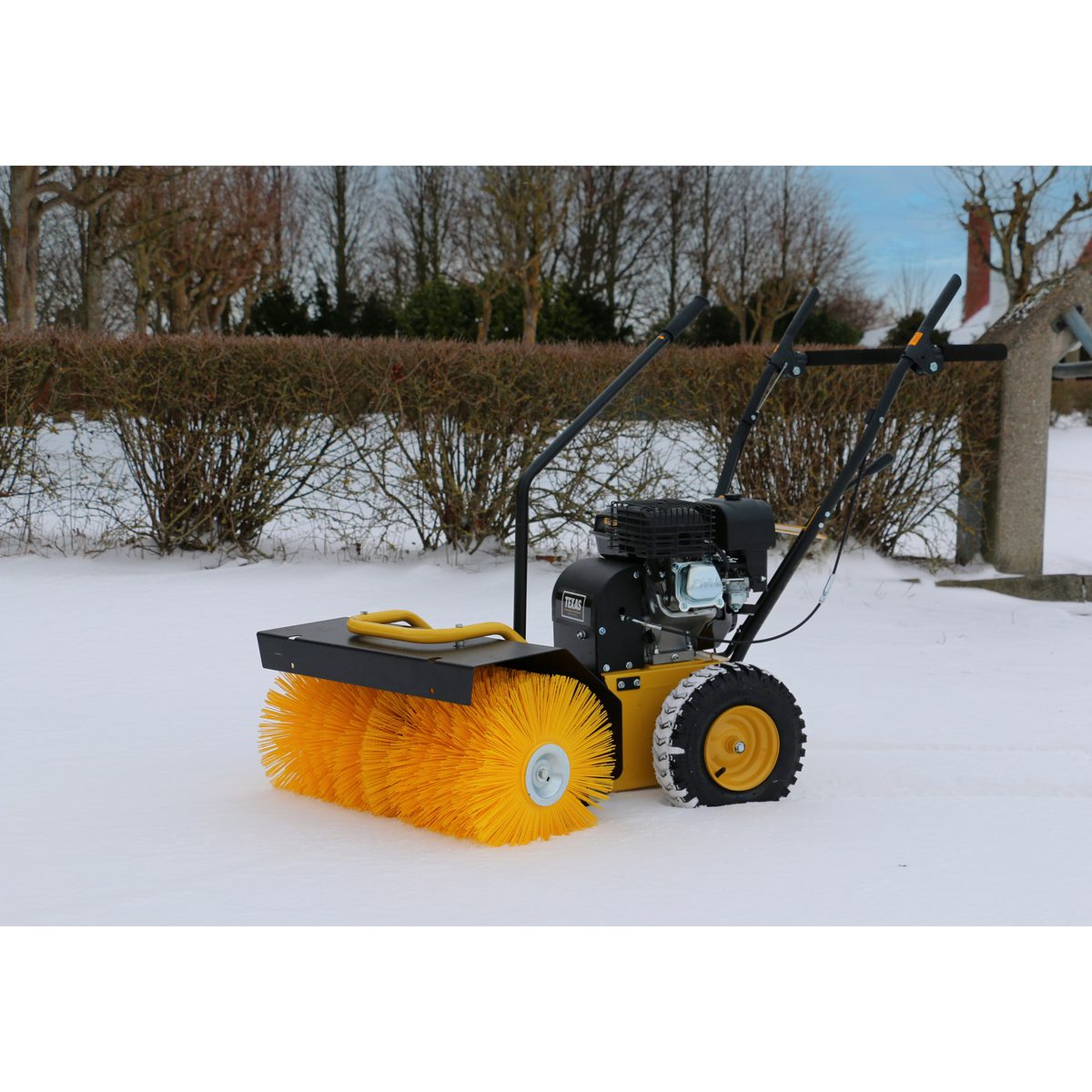 Texas Benzin-Kehrmaschine Handy Sweep 640TG