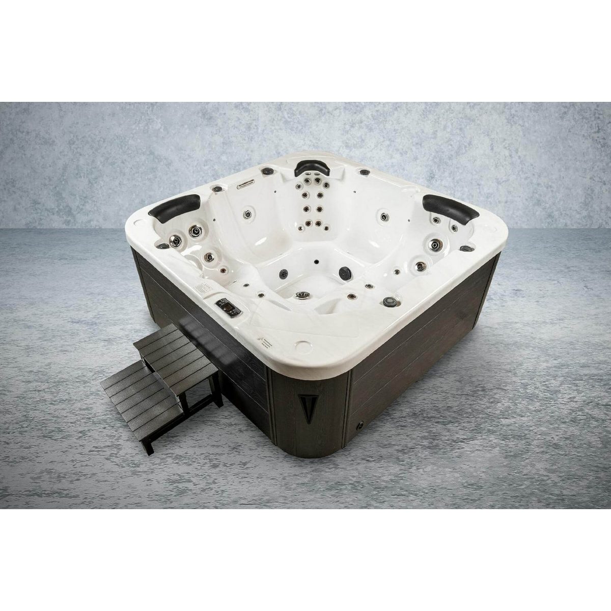 PureHaven Whirlpool PureHaven American Outdoor-Whirlpool Torina Brown 215x215 - 5 Personen