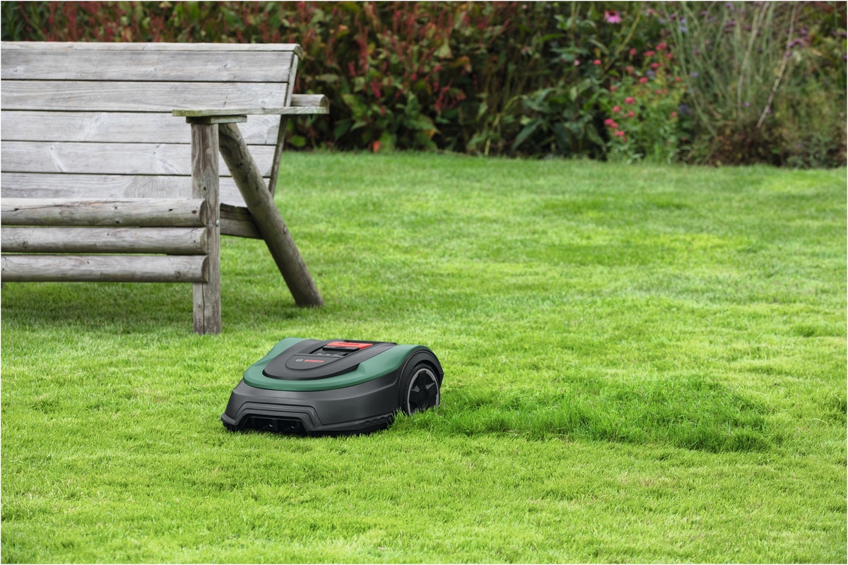 Bosch Home & Garden Indego M 700 Rasenmährobot – Detailansicht